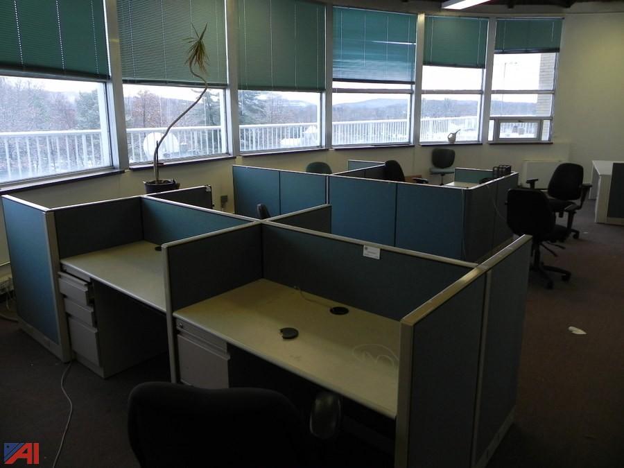 Auctions International Auction Rockland County, NY 13020 ITEM (3