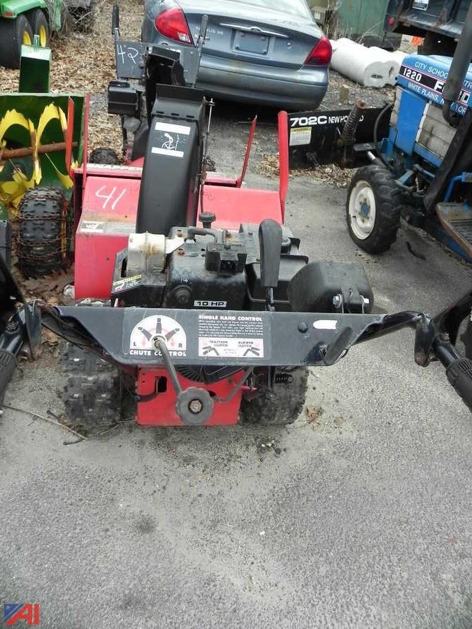 Auctions International Auction White Plains CSD, NY 14056 ITEM