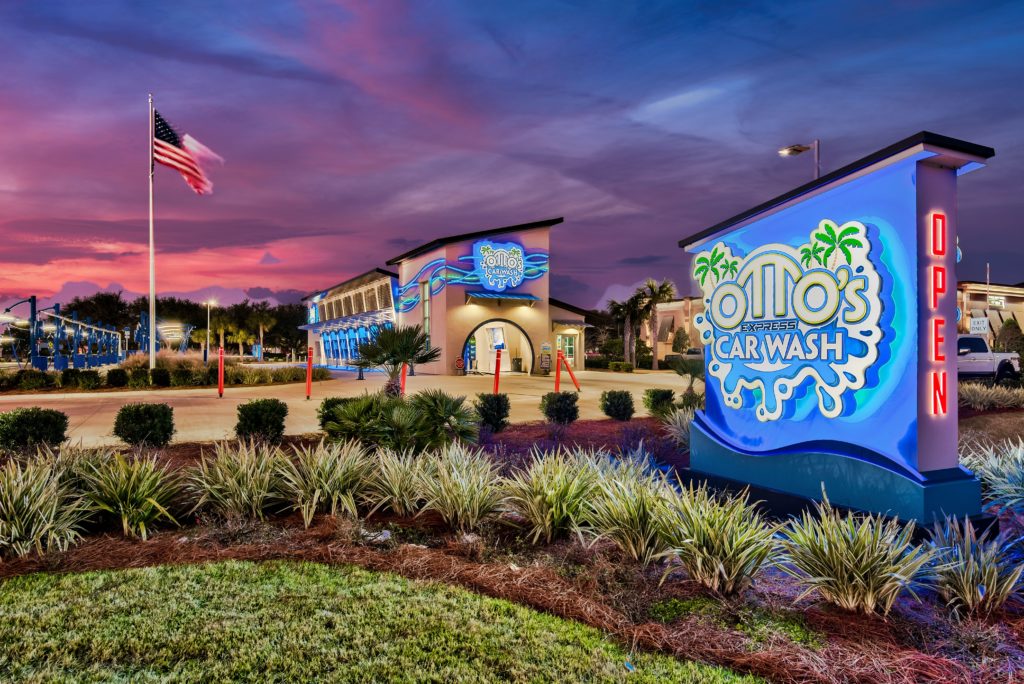 Otto’s Car Wash in Destin, Florida DC Architects, Inc.