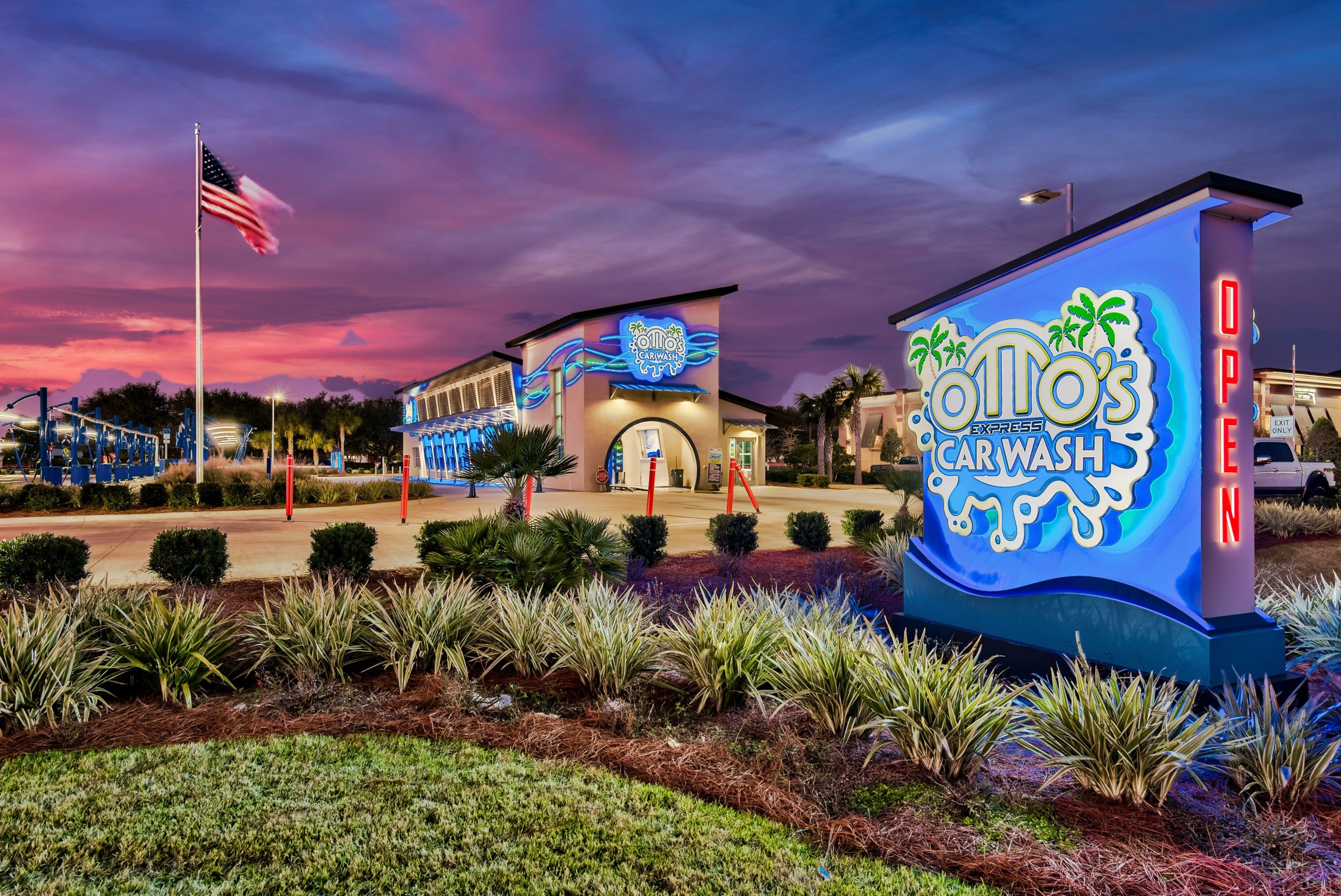 Otto’s Car Wash in Destin, Florida DC Architects, Inc.