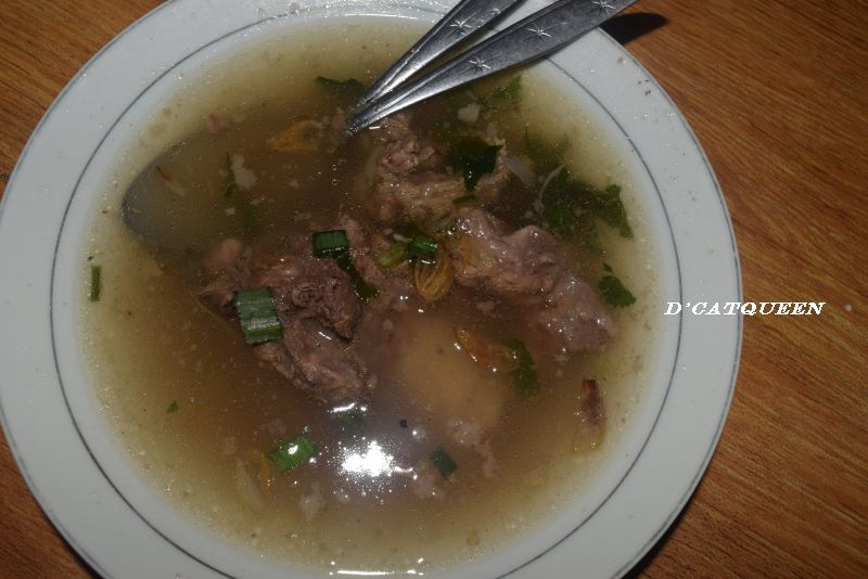 kuliner medan yang wajib didatangi, sop tulang sumsum enak di medan