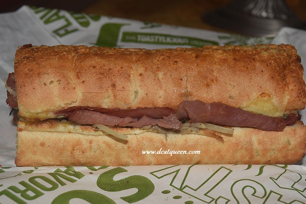 QUIZNOS SUB, SUBWAY ‘ALAALA’ YANG ASYIK UNTUK NONGKRONG