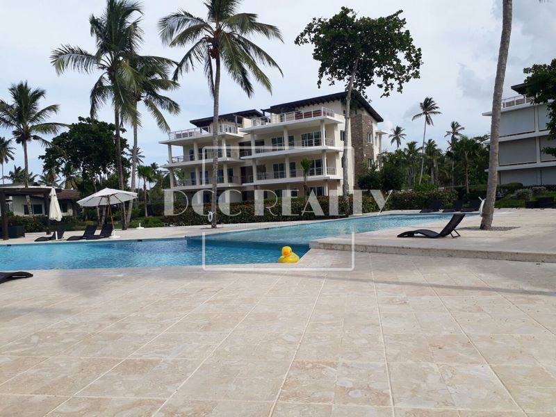 Ref VA 9 2 BEDROOM BEACHFRONT APARTMENT ON PLAYA LIMON