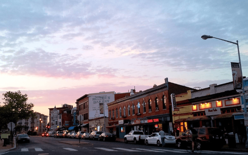 FrayLife Neighborhood Guide Mt. Pleasant Guide DC Fray