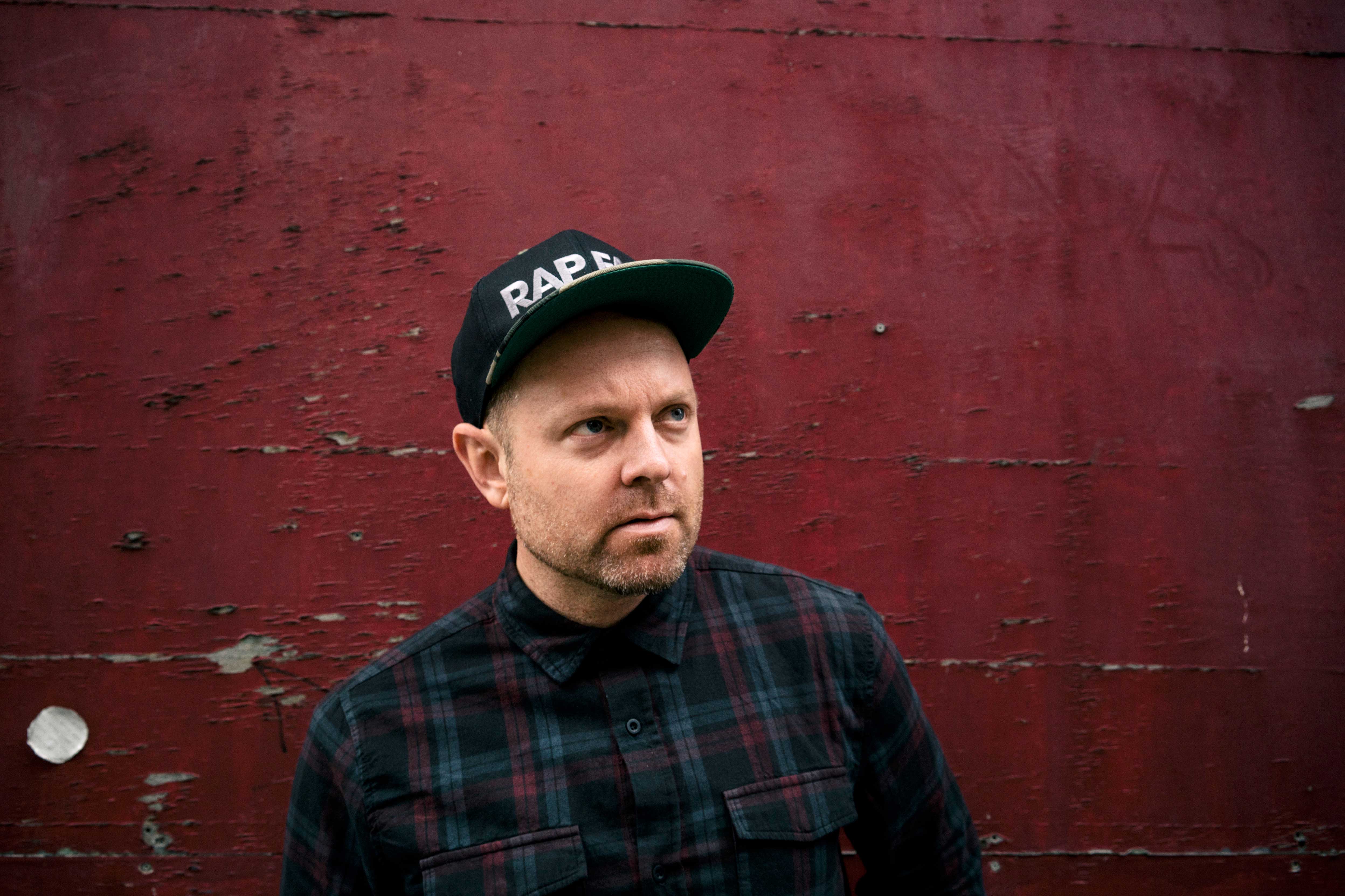 DJ Shadow The brainiac misfit backing music's underdogs