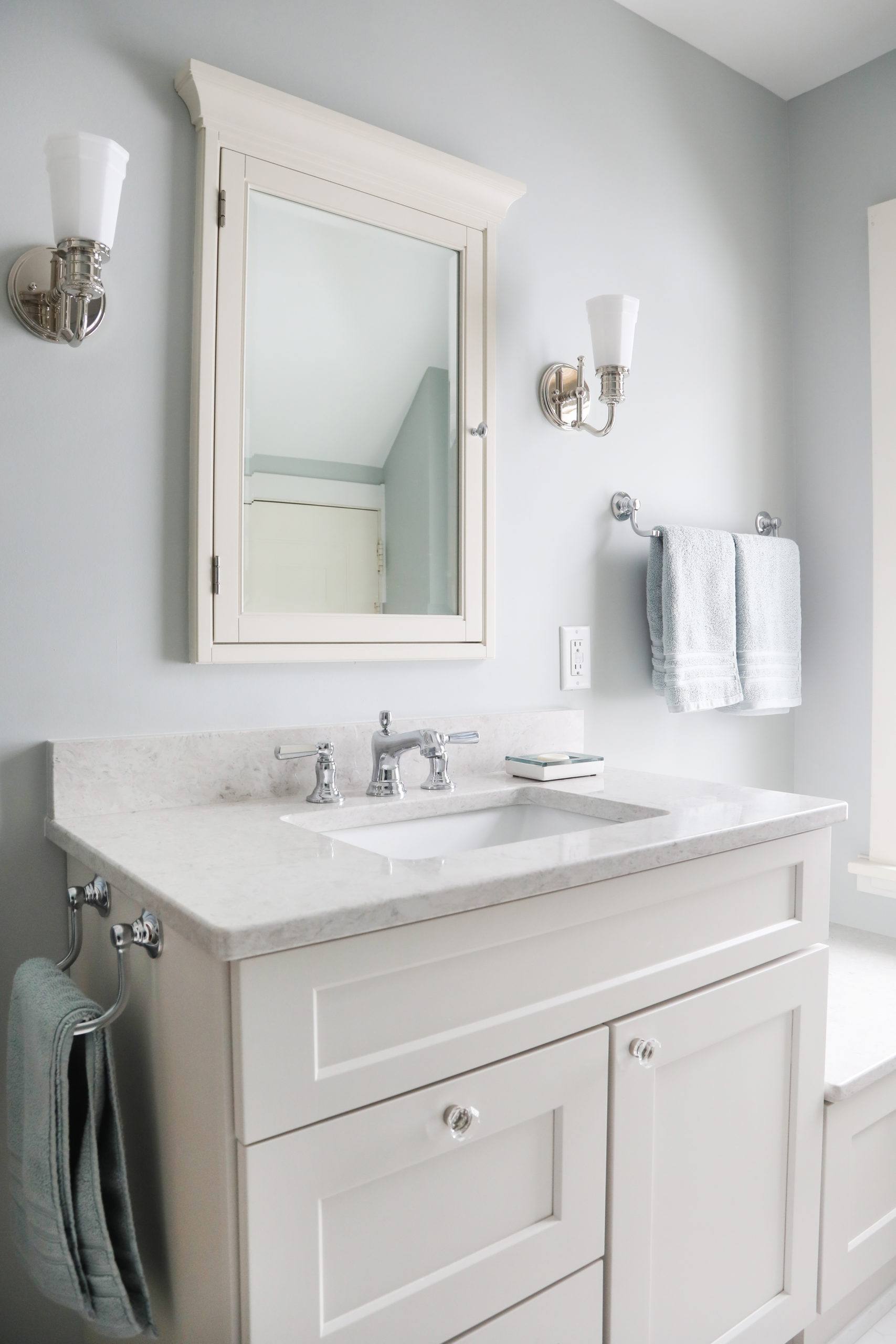 Bathroom DUDGEONMONROE RESIDENCE DC Interiors LLC