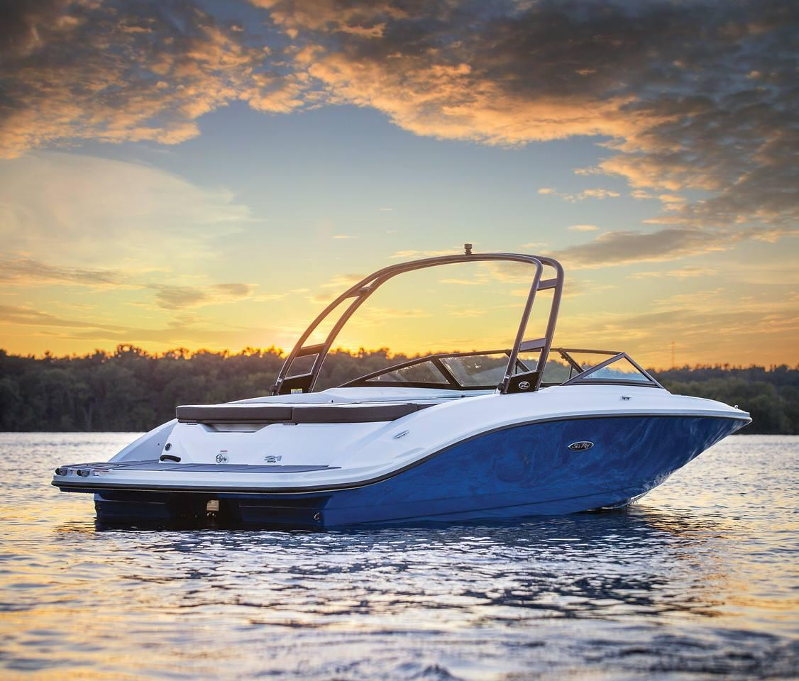 21' SPX Boat Rental With Tower Lake Life Boat Rentals