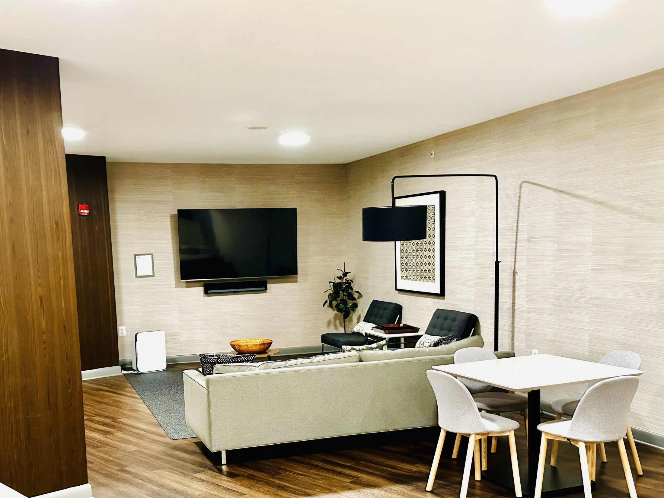 Condos in 400 Mass Ave Condos, DC Metro Area, WA James Grant