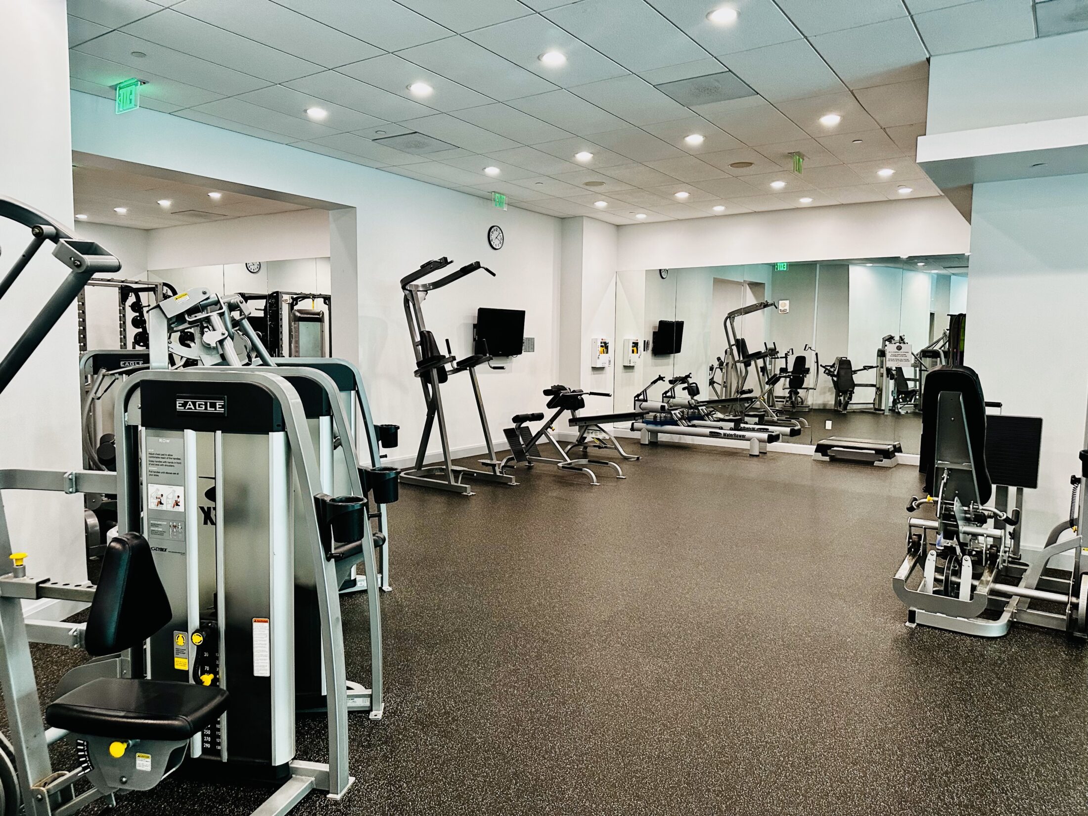 Condos for Sale in Turnberry Tower, Arlington, VA James Grant