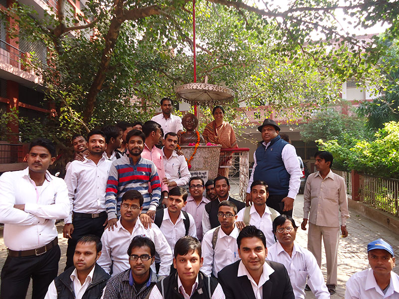 DAYANAND COLLEGE OF LAW KANPUR