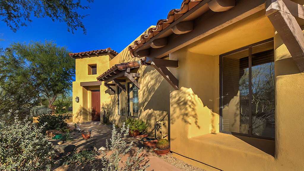 Upgraded kitchen in this Columbia patio home for sale DC Ranch Homes