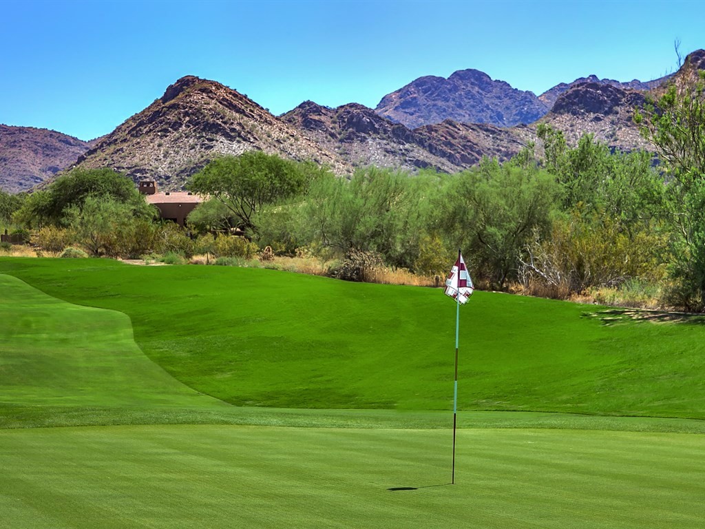 Prestigious Golf Course Lot with Mountain views home for sale Fully