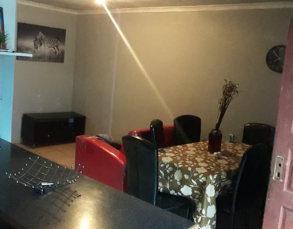 House For Sale in Wallacedene IOL Property