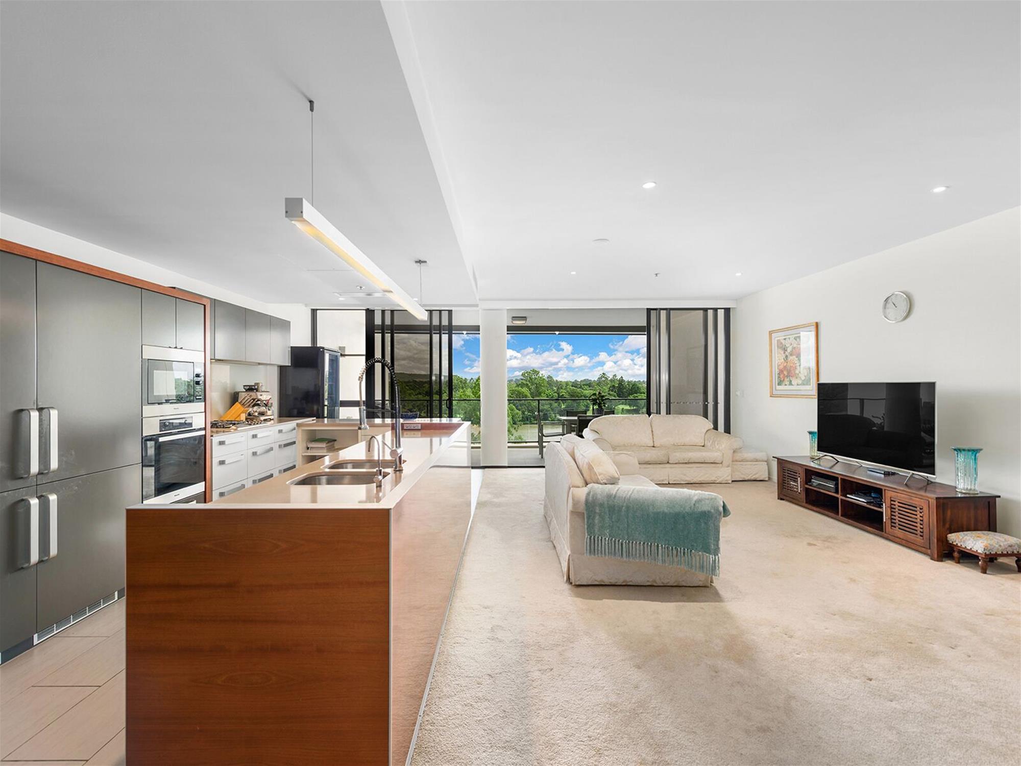 Tennyson Reach Realty