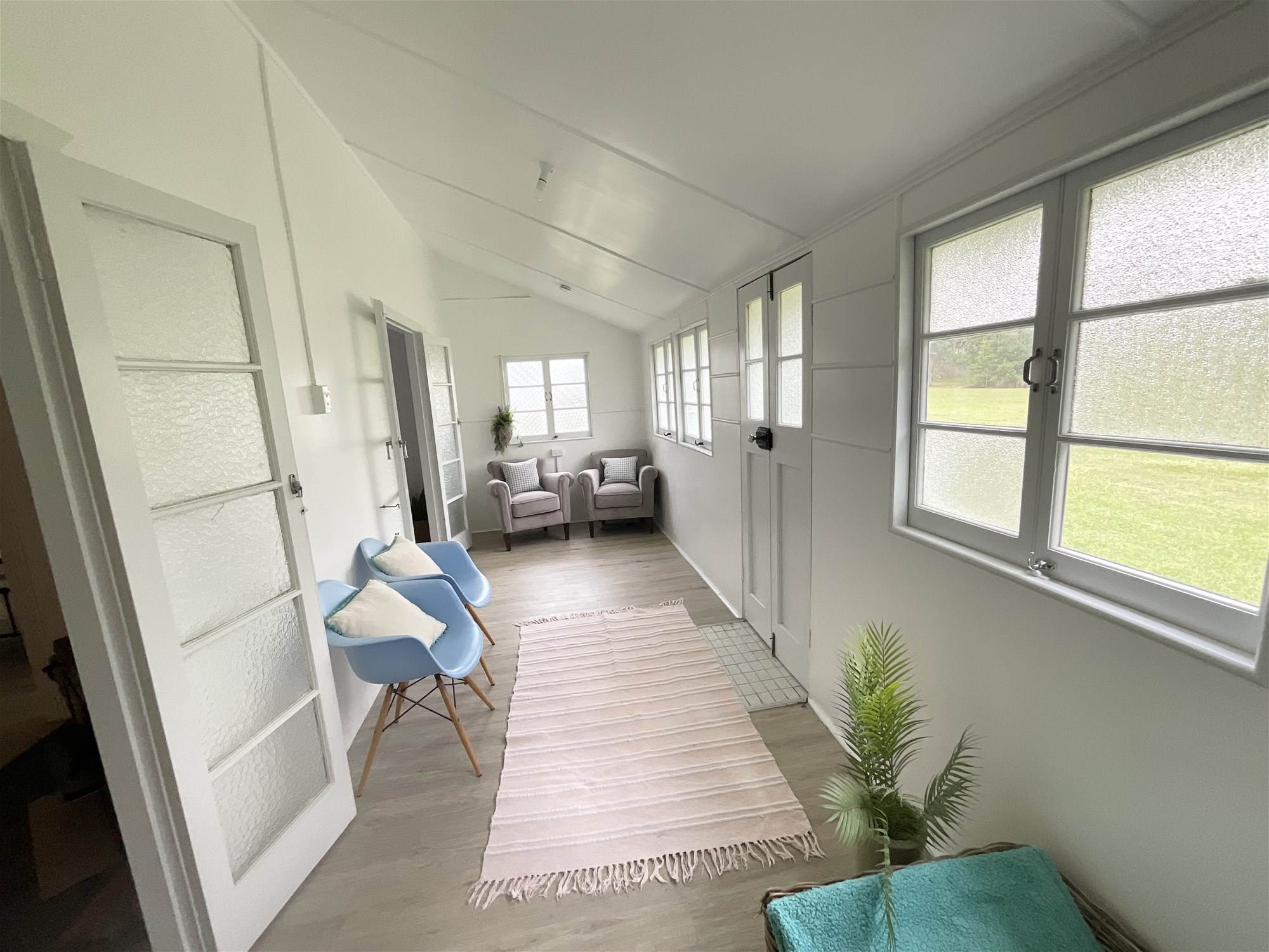 Real Estate for Sale in BENARKIN