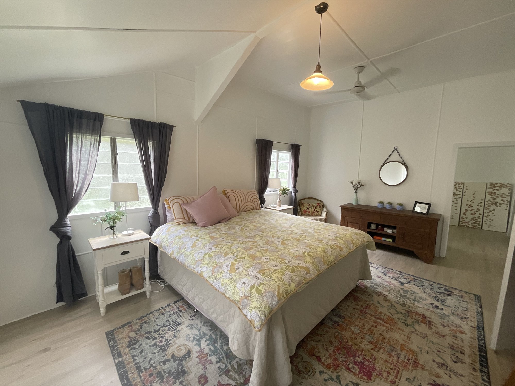 Real Estate for Sale in BENARKIN