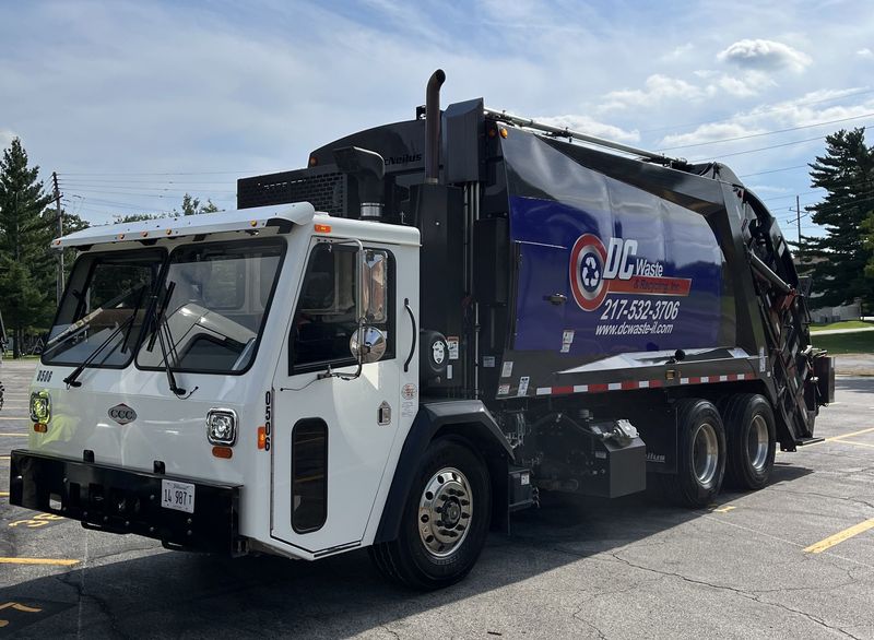 DC Wastes Trash and Garbage Pickup Service in Staunton IL