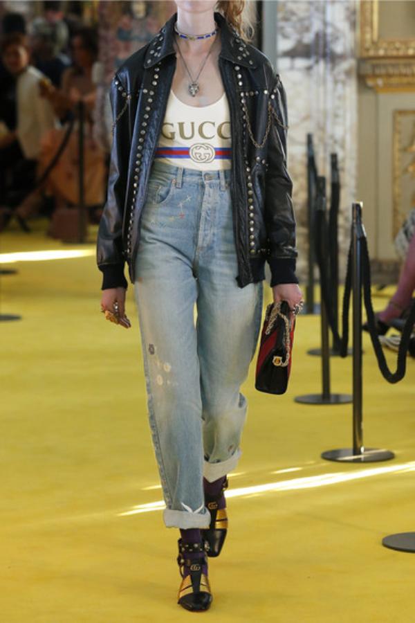 Fashionable Tapi Tidak Fungsional Heboh Baju Renang Mahal Yang Tidak