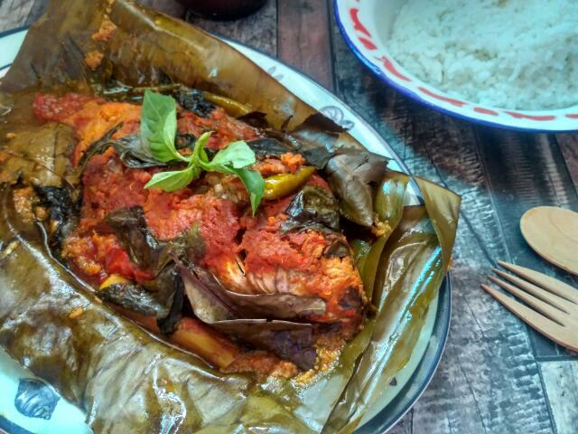 Resep Bumbu Pepes Ikan Mas Renunganku