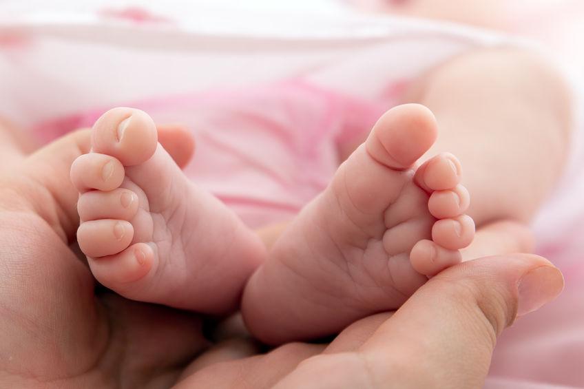 Arti Mimpi Melahirkan Anak Perempuan Dan Menyusuinya Info Tentang Susu