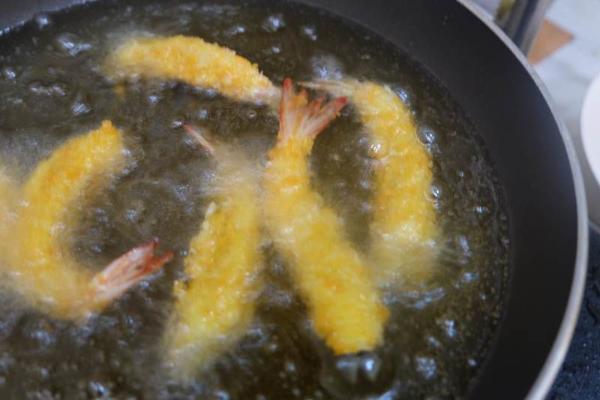 Resep Praktis Ebi Furai ala Hoka Hoka Bento Womantalk