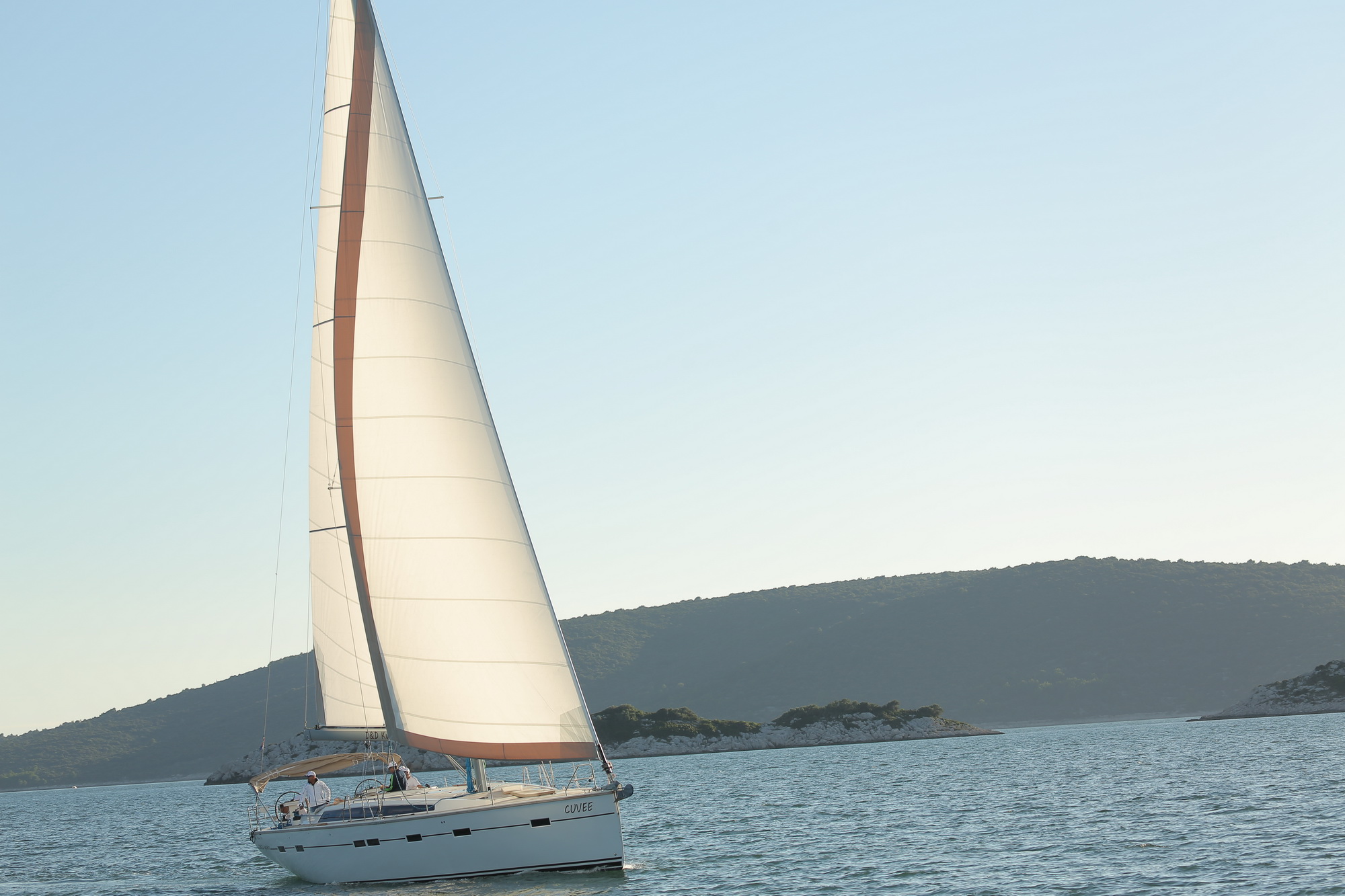 D & D Yachts Sail with Us