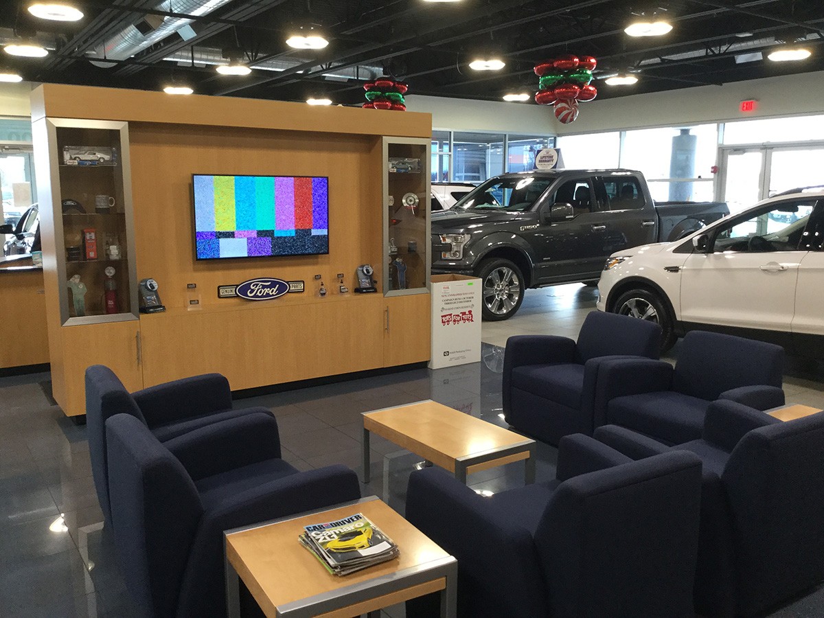 Cucci Ford East Dundee, IL DDCA Architects