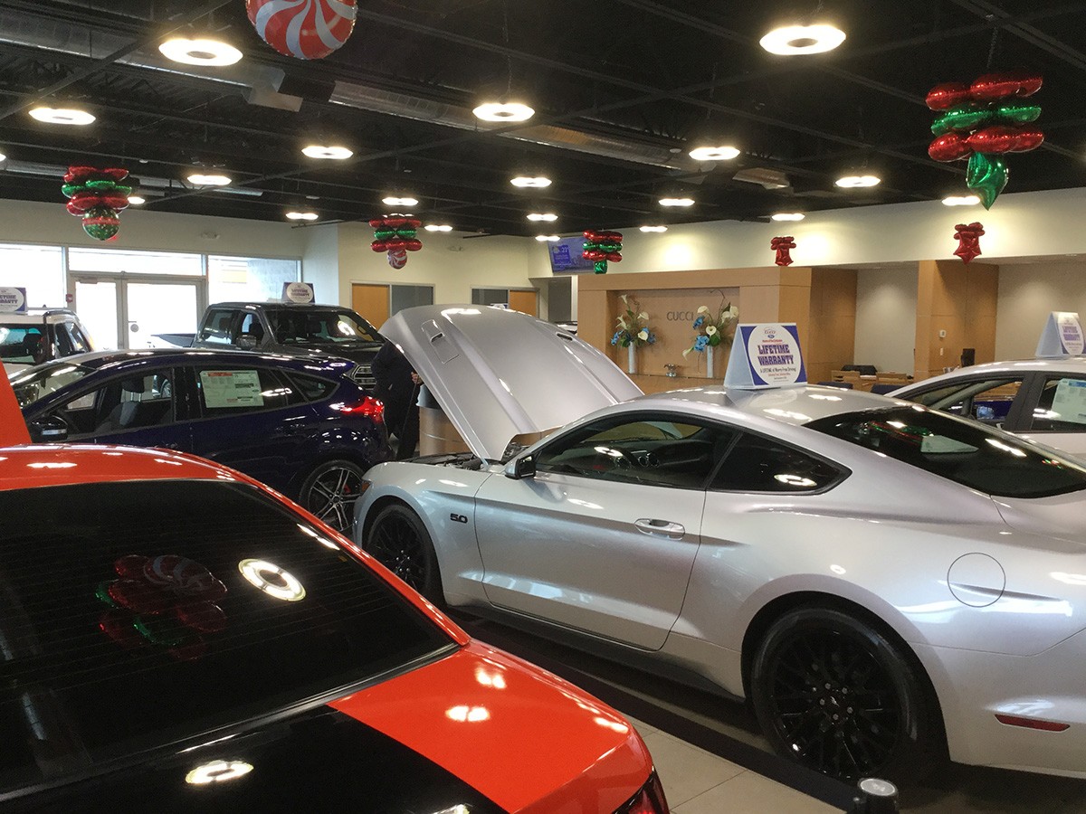 Cucci Ford East Dundee, IL DDCA Architects