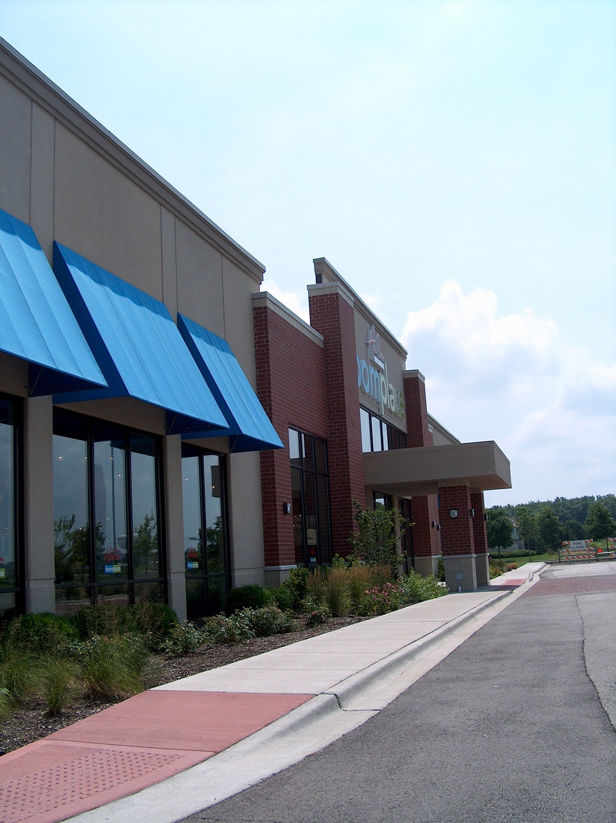 Harlem Furniture Algonquin, IL DDCA Architects