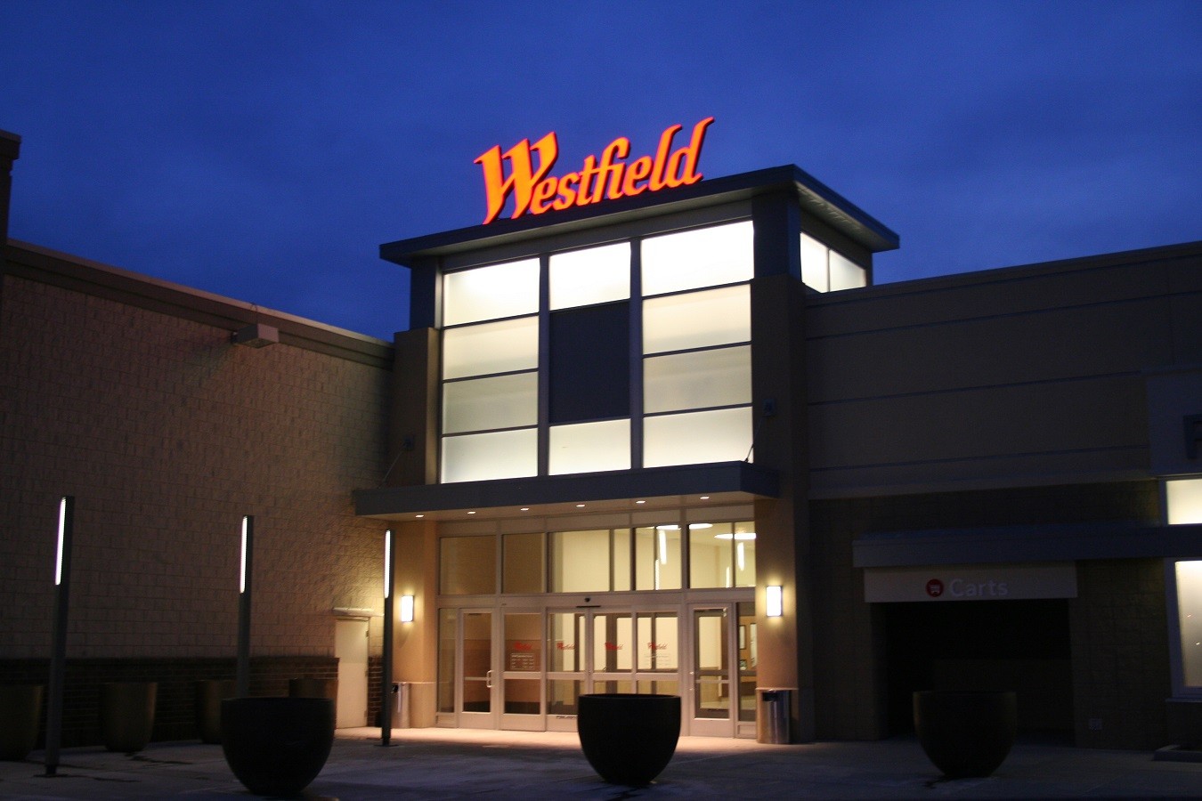 Westfield Chicago Ridge Mall Chicago Ridge, IL DDCA Architects