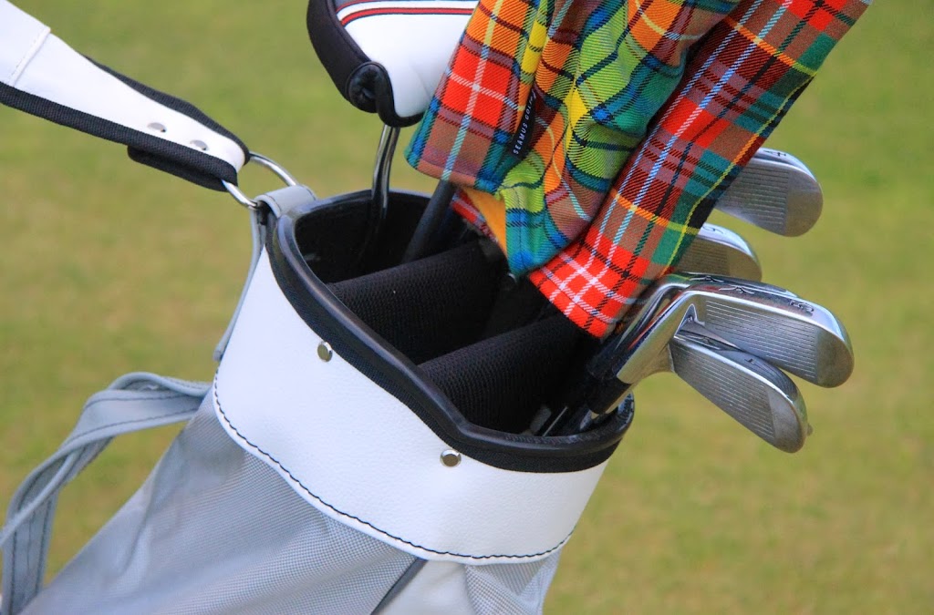 Original Carry Jones Bags ‑ Good Sundays Original Jones Bag Review - Graylyn Loomis