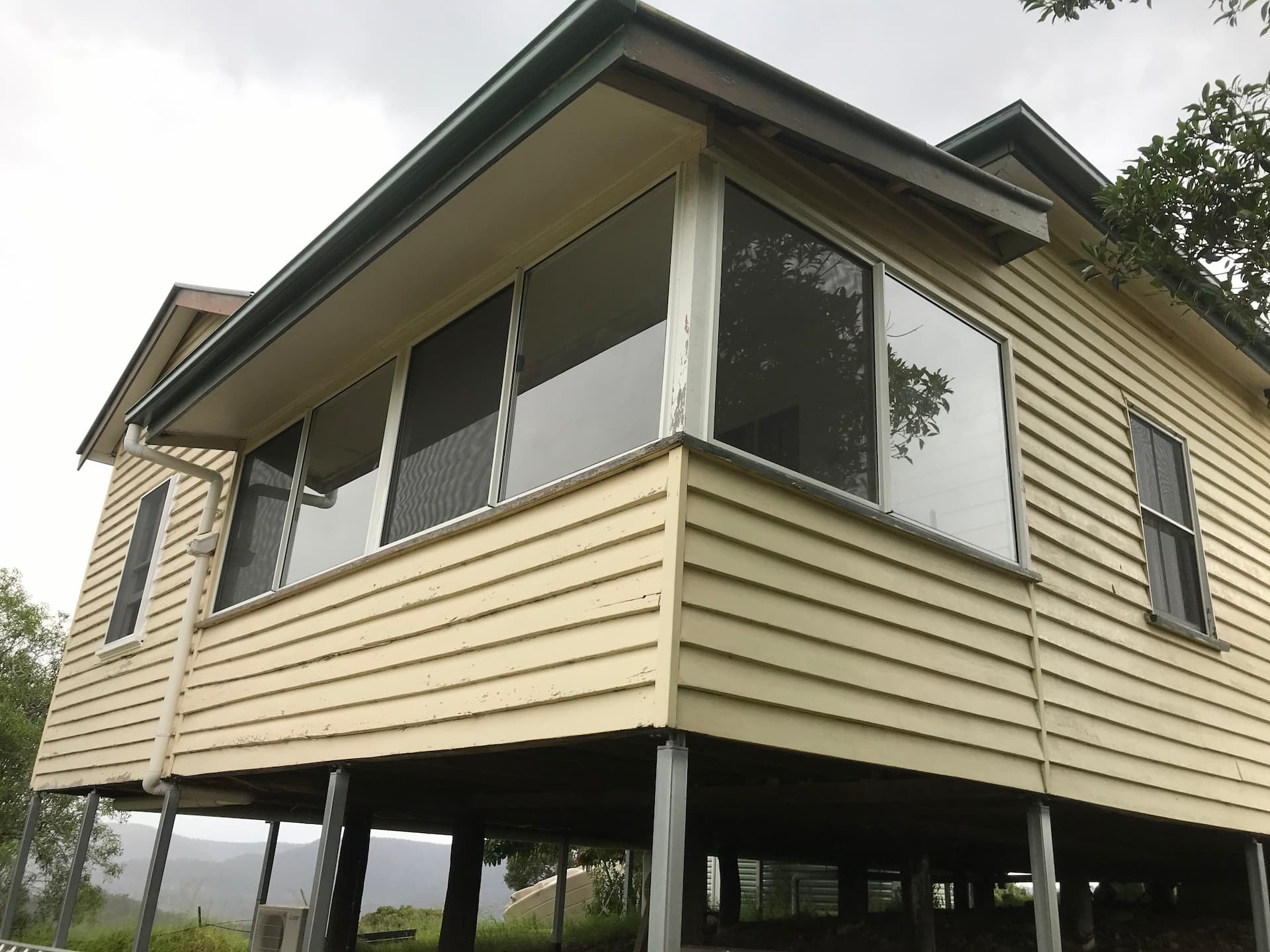 Window Repairs Toowoomba Darling Downs Glass & Security