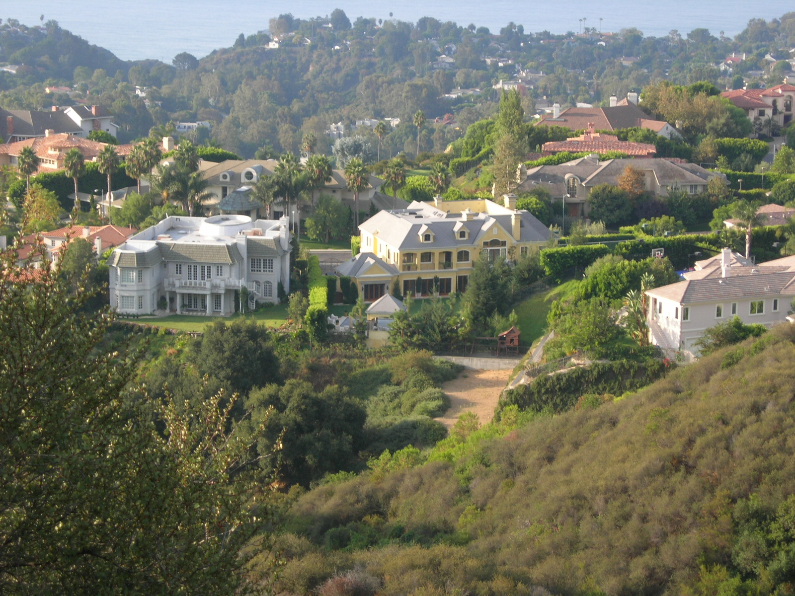 Temescal Canyon, Round 1