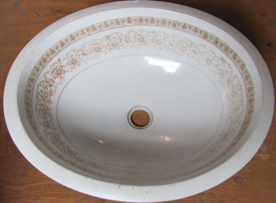 Antique vintage undermount sink