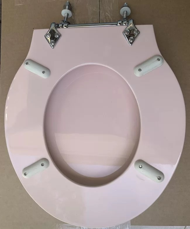 Round Front Wood toilet seat in Standard’s “Corallyn” Pink DEA