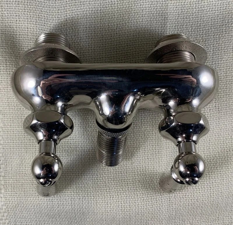 Antique Restored Price Pfister Clawfoot Tub Filler DEA Bathroom