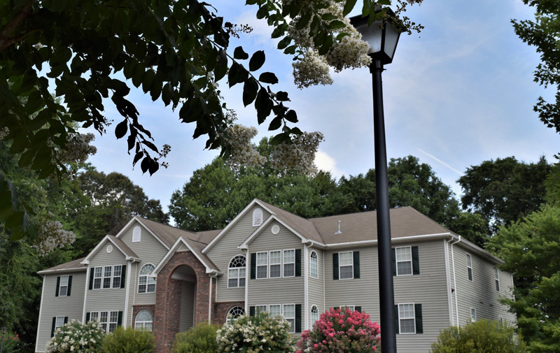 Deacon Ridge Condominiums