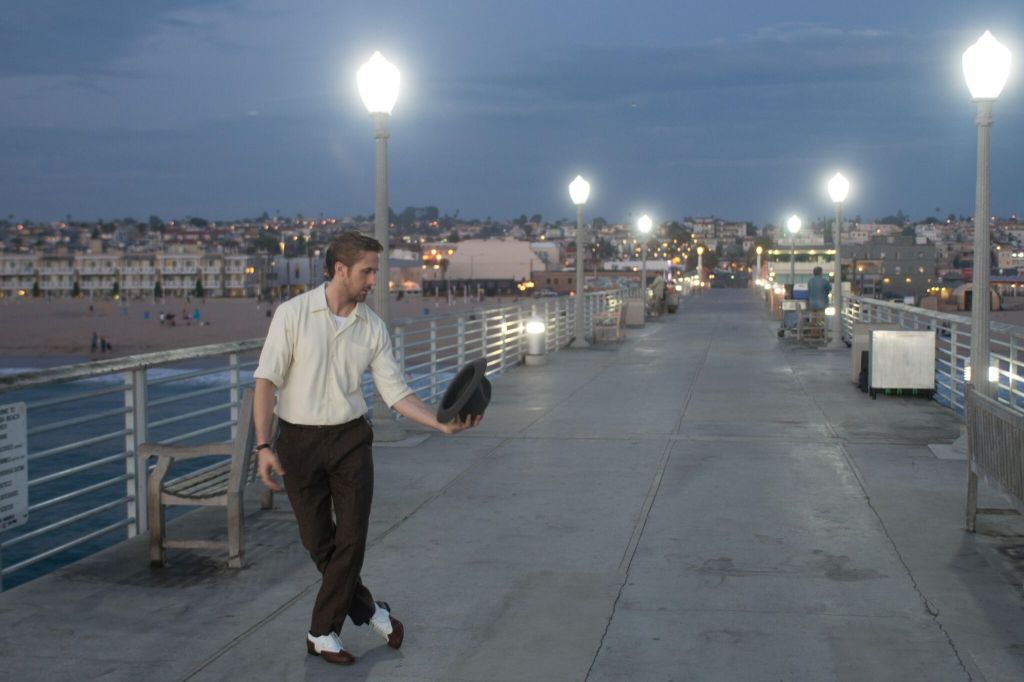 ‘La La Land’s Ryan Gosling Hits Hermosa Beach Pier For “City Of Stars”