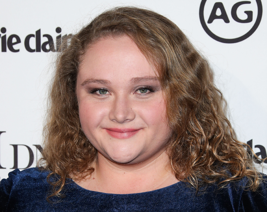 Share 165+ cake jennifer aniston netflix in.eteachers