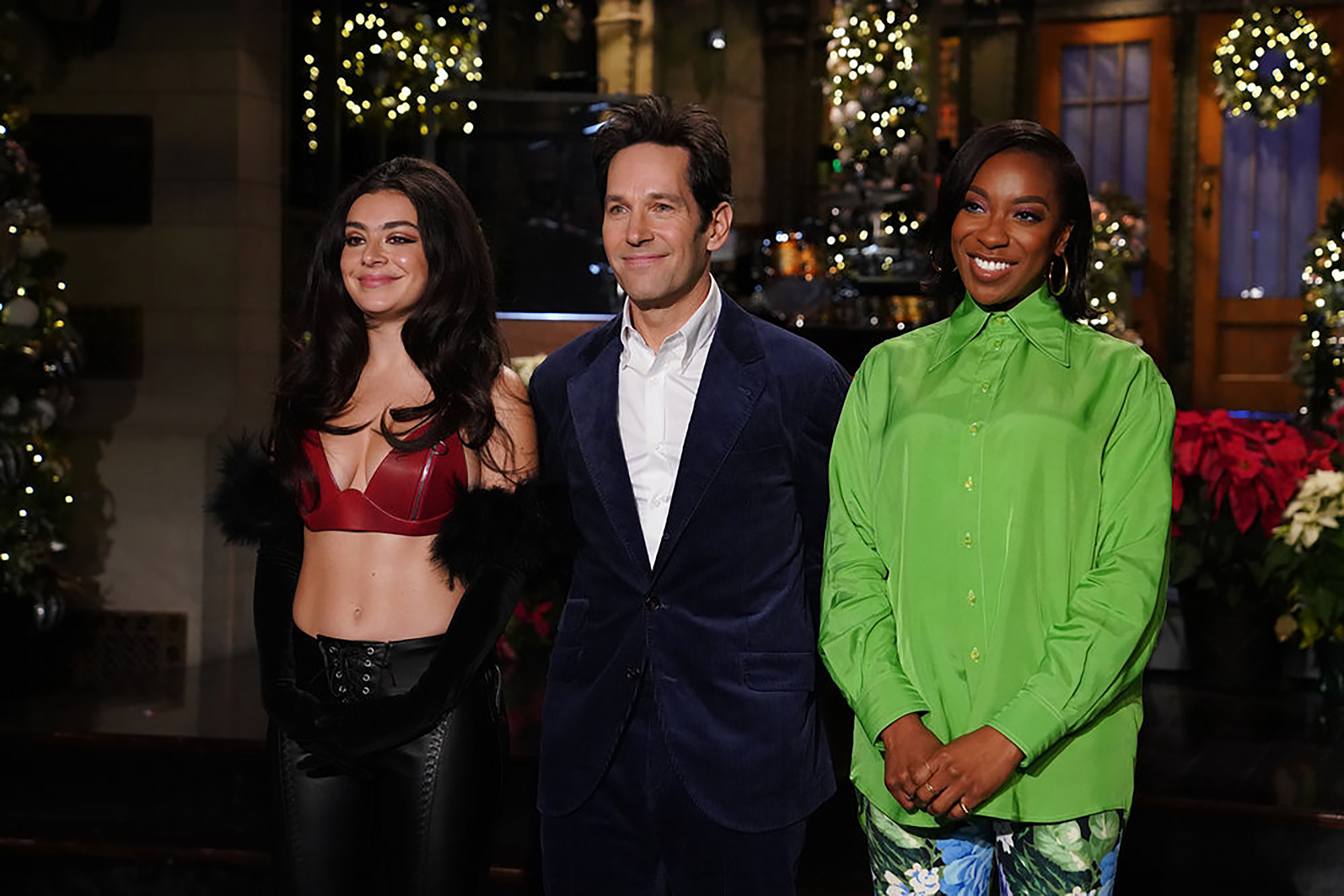 Snl Christmas Special 2022 Just Snl': Nbc Pulls Charli Xcx Performance Due To Limited Crew Caused By Covid Caution – Deadline