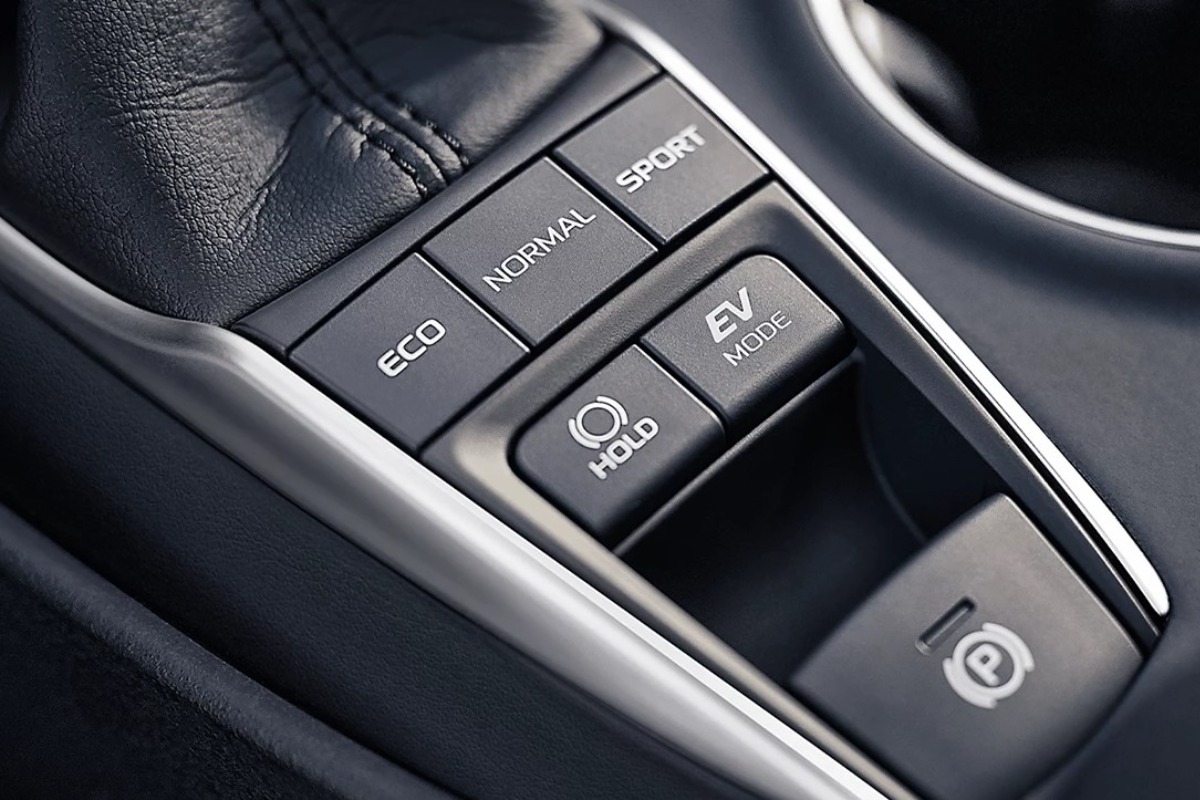2022 Toyota Camry Hybrid for Sale near Easton, MD