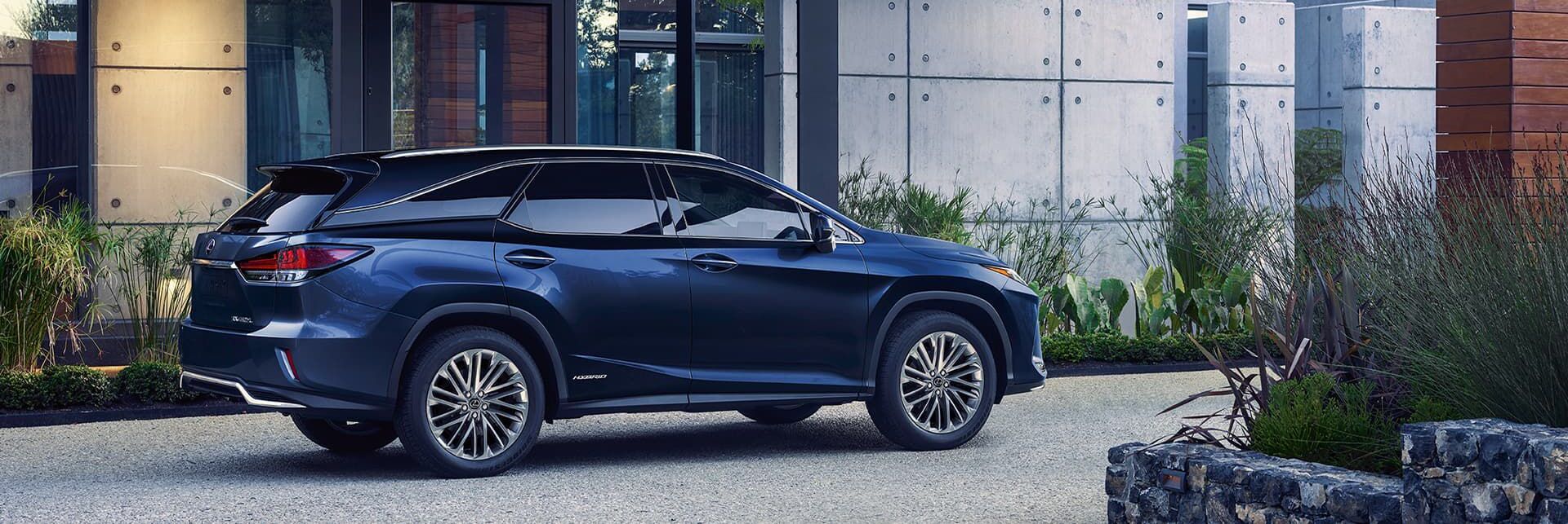 2022 Lexus RX 450h Trim Levels near Alexandria, VA