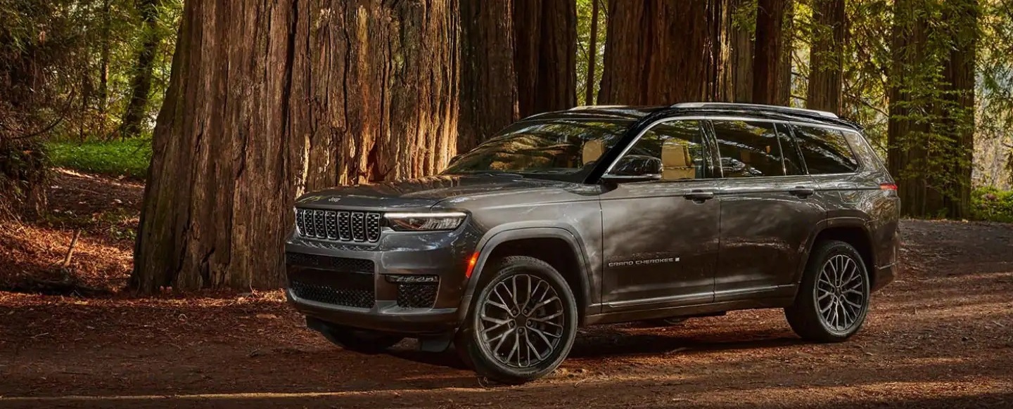 2022 Jeep Grand Cherokee L Lease near Little Ferry, NJ Chrysler Jeep