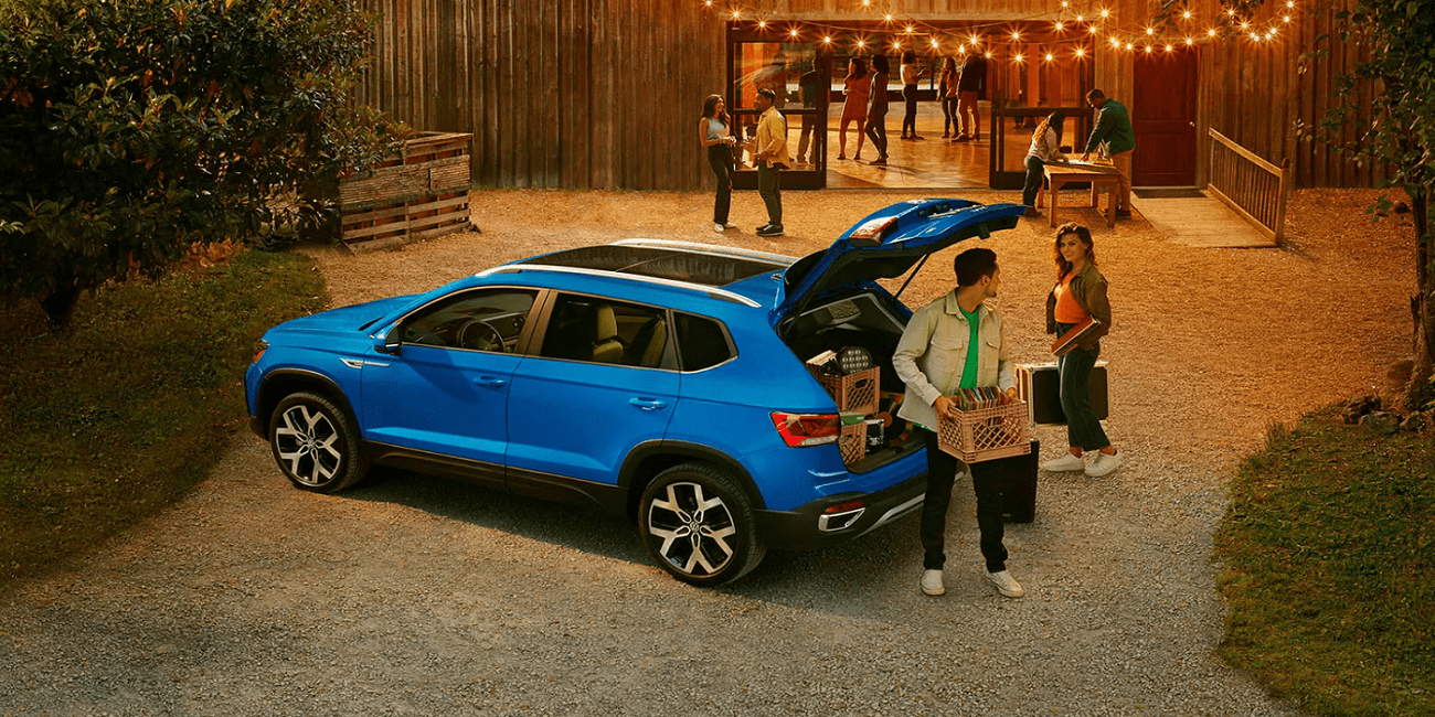 2023 Volkswagen Taos Lease in Sayville, NY East Hills Volkswagen of