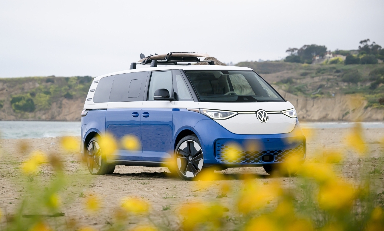 Volkswagen ID. Buzz First Look in Lynbrook, NY Sunrise Volkswagen