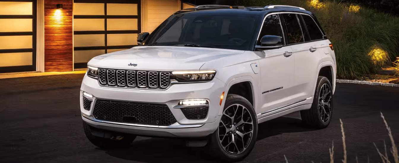 2024 Jeep Grand Cherokee vs 2024 Jeep Grand Cherokee L near Burbank, IL