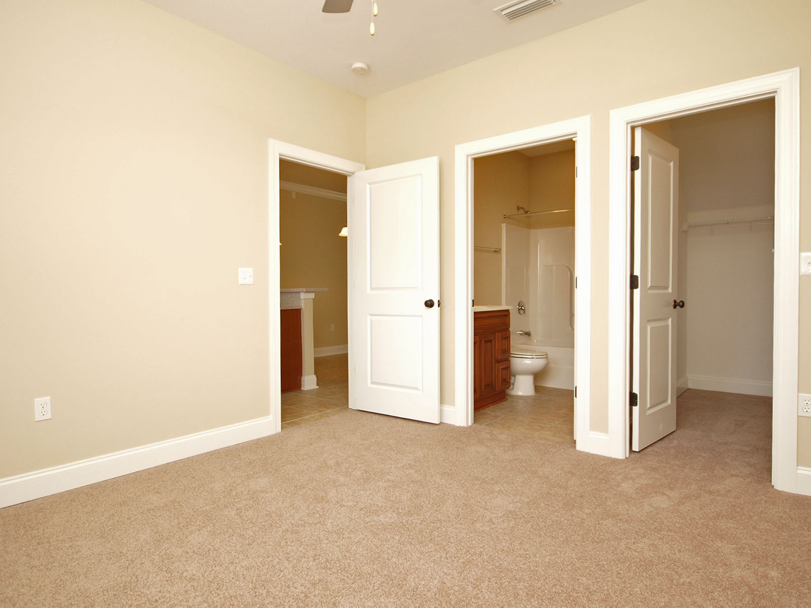 Dean Properties Luxury Student Living at its Best Tallahassee