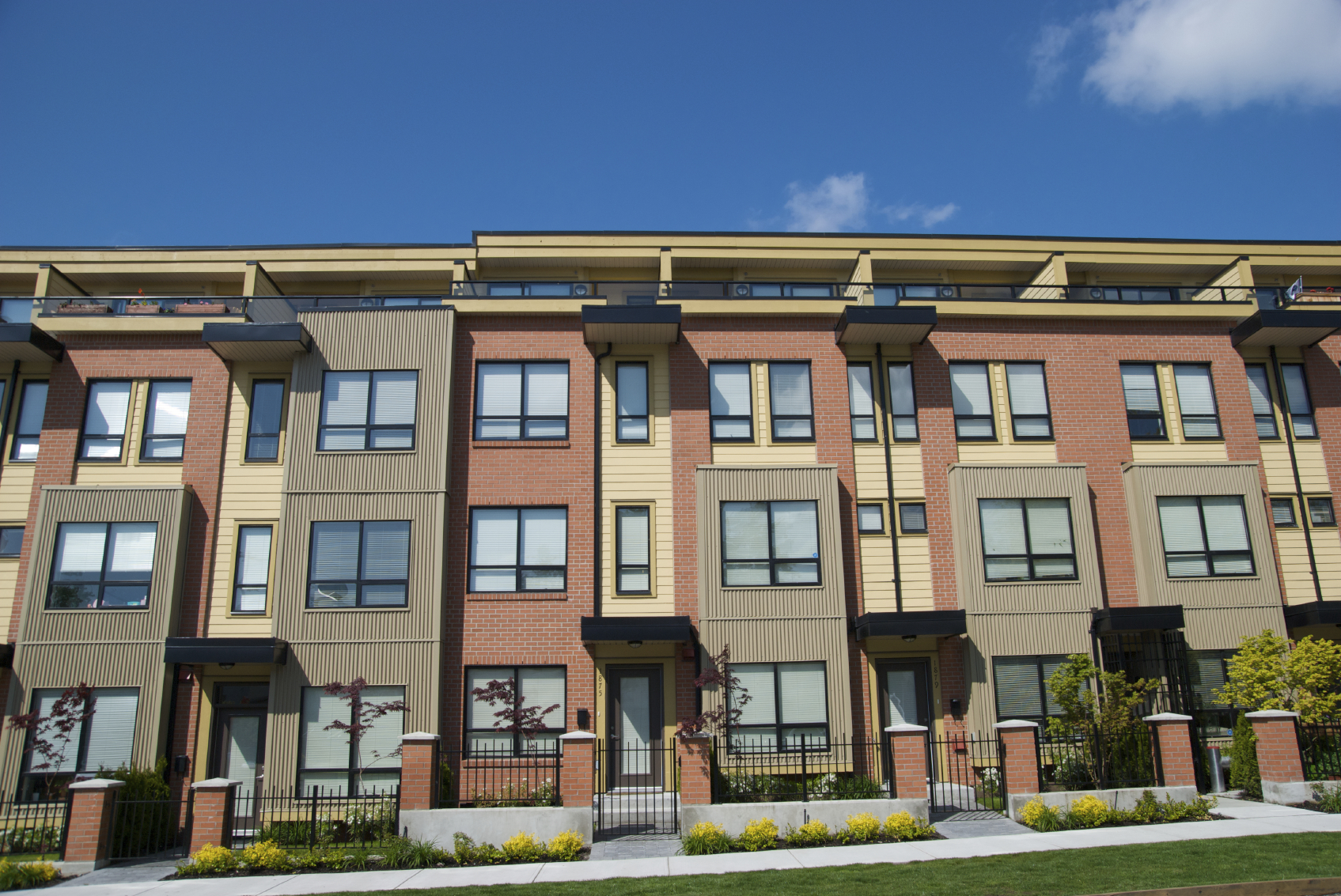 HOA Blog Series Part III What Happens When You Don't Follow HOA Rules