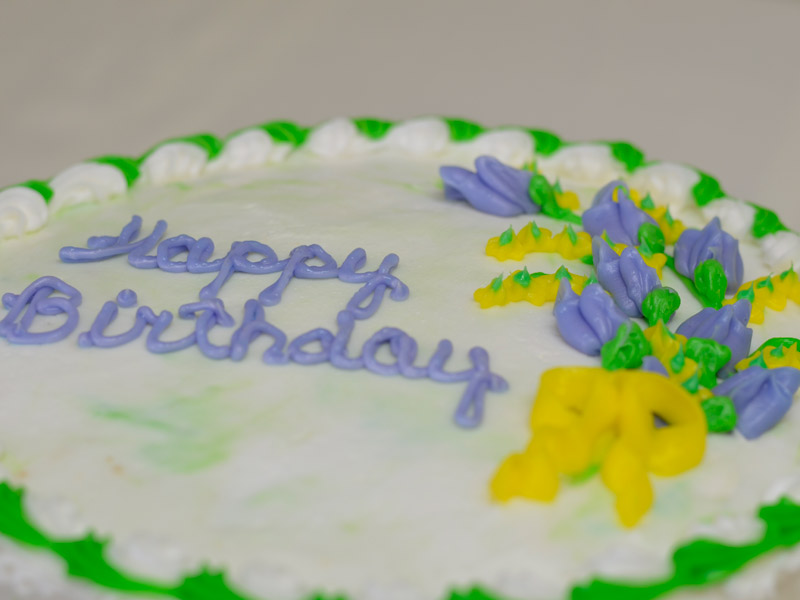 Cake Photos Dean's Cake House Home of the famous seven layer cake.