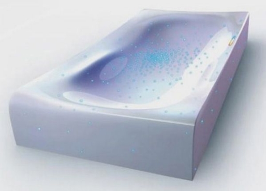Sensationelle HiTech Acryl Badewanne mit LED Einbauleuchten